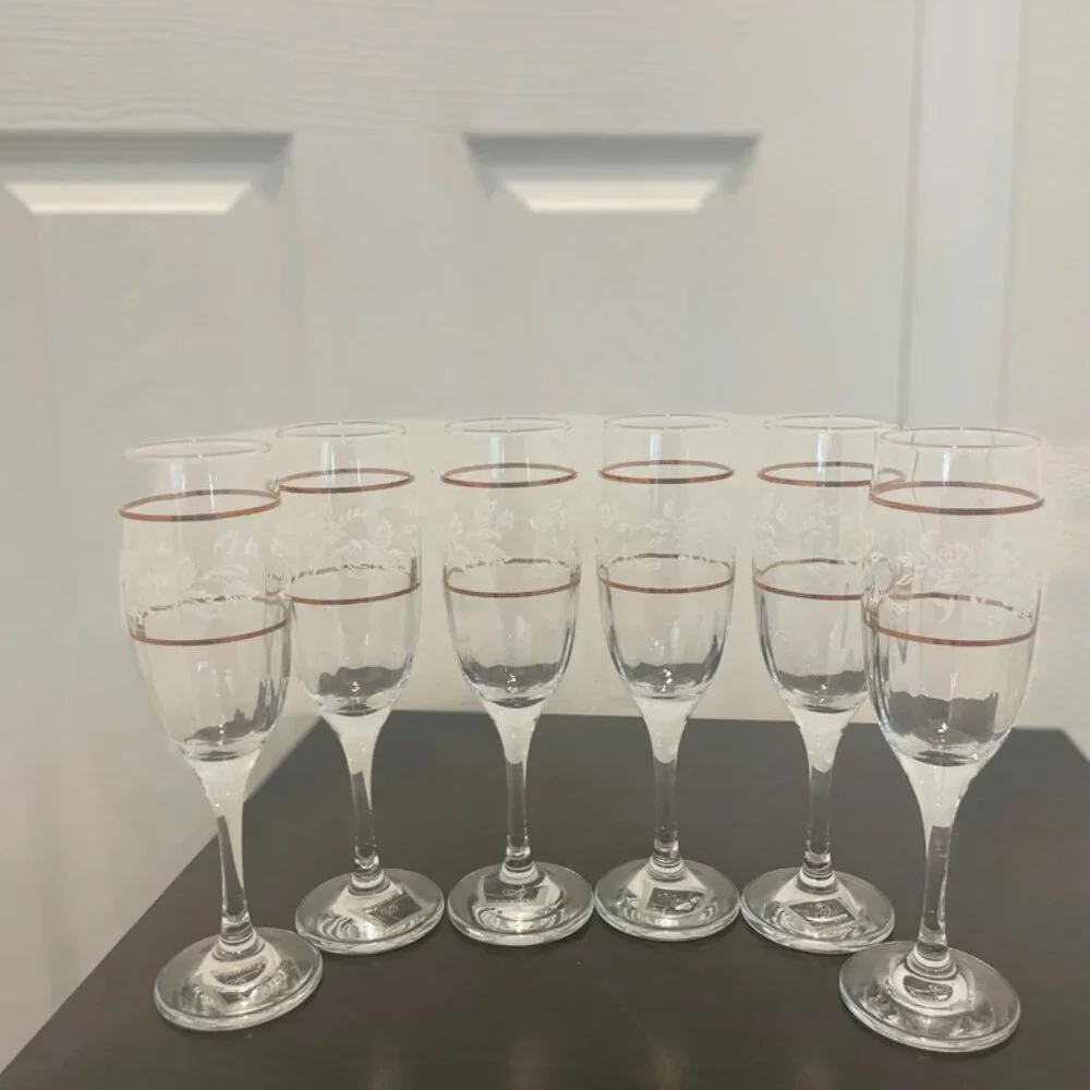 CICLE WARE SET OF 6‎ CHAMPAGNE FLUTES DUTCHES GOLD RIM FLORAL MADE IN TURKEY